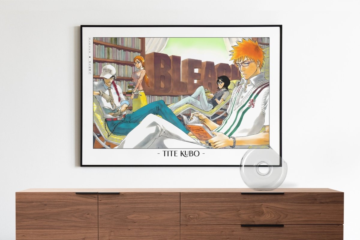 Kubo - Reading Manga - Artist Name with Decor